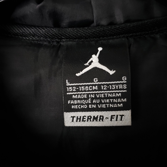 Air Jordan puffer jacket kids sz L(12-13years) - Picture 4 of 5